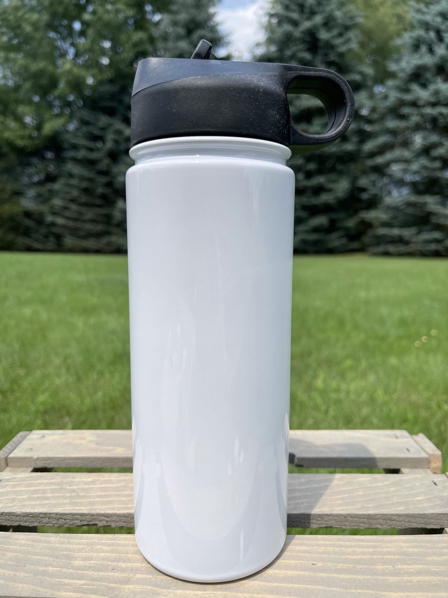 16 oz/20 oz Black Lid Sports Bottle