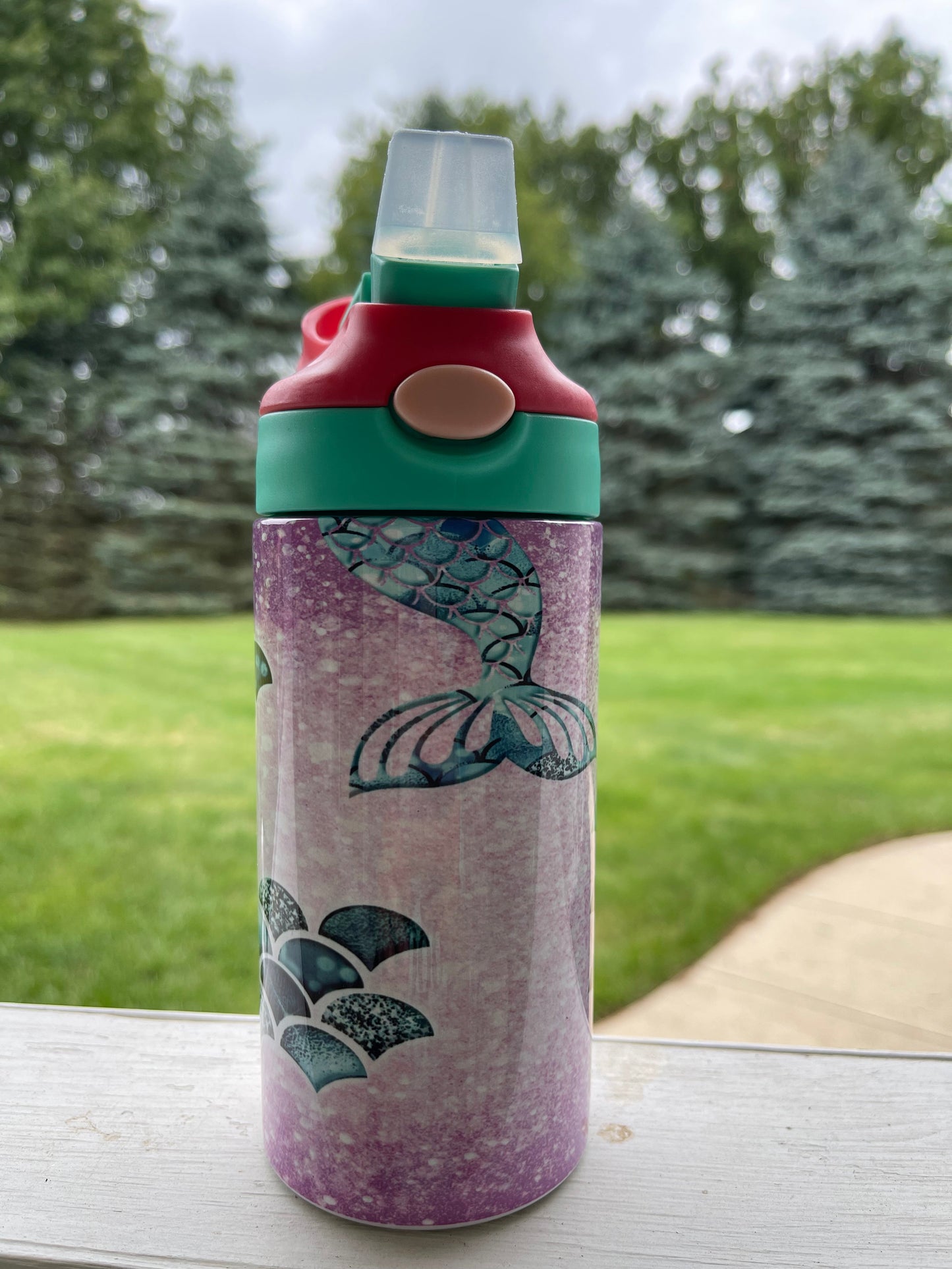 Mermaid scales - Kids Flip Top Tumbler